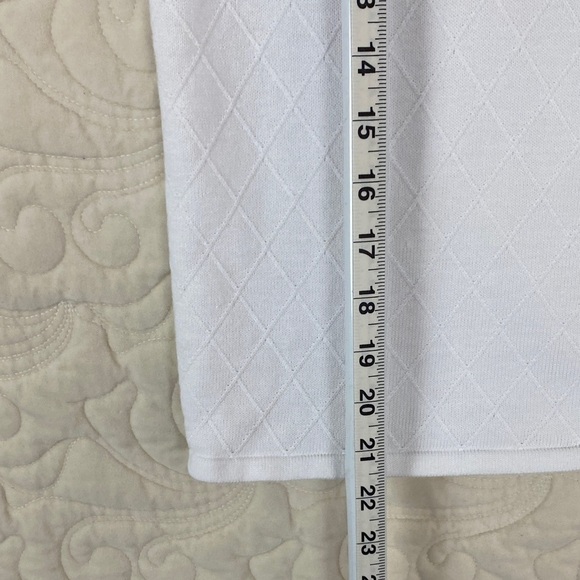 Alfred Dunner White Sweater with Blue Floral Detail Size Petite Large - Picture 7 of 10